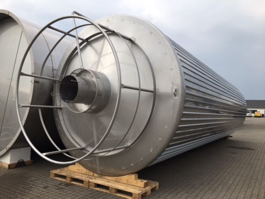 Stainless Steel Tank Insulated & Agitator 80.000 Litres AISI 304 KOBEA